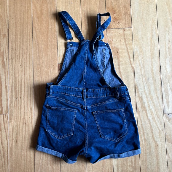 Modcloth Playful Personality Shortalls in Dark Wash (size small) - Picture 3 of 3